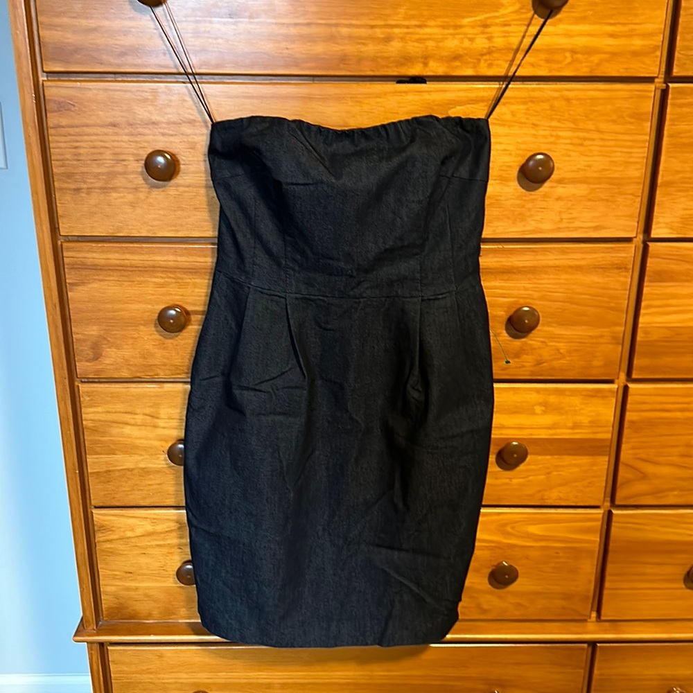 Express Women’s Strapless Dress